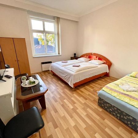 Pension Majovka Хеб Екстериор снимка