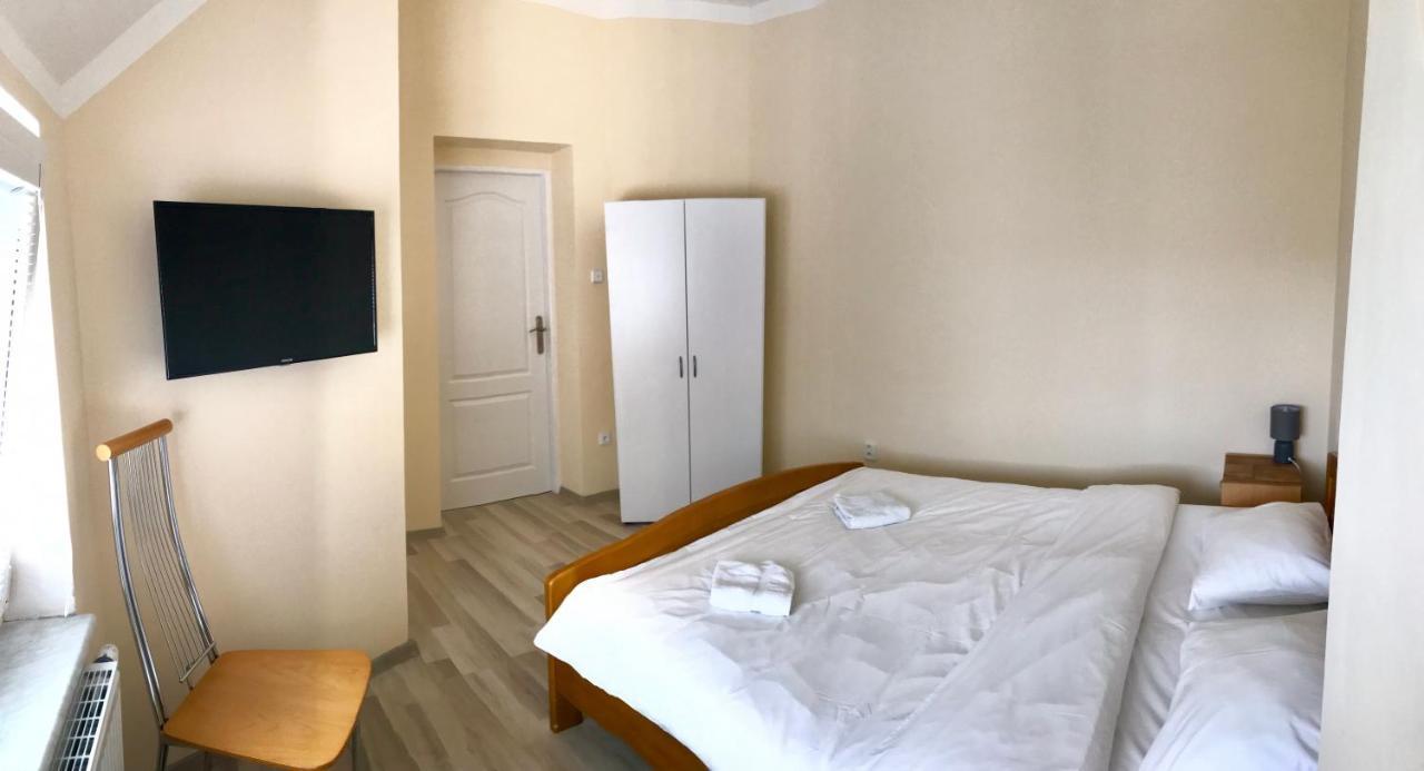 Pension Majovka Хеб Екстериор снимка