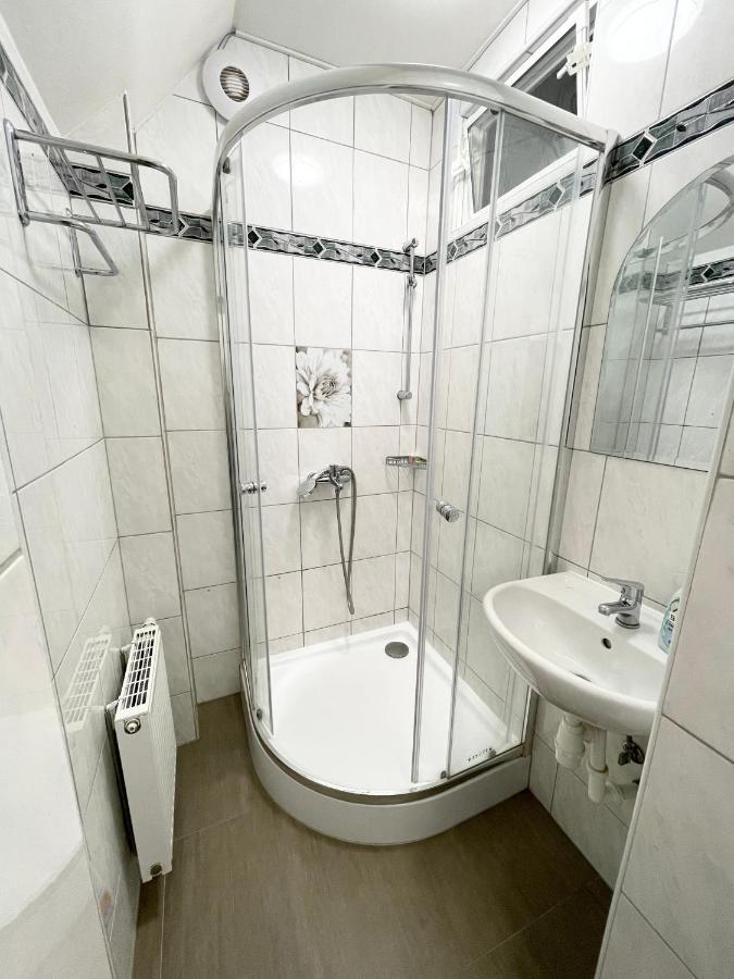 Pension Majovka Хеб Екстериор снимка